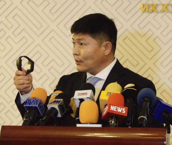 Х.НЯМБААТАРТ хэрэг нээн ЯЛЛАГДАГЧААР татан шалгаж эхэлсэн гэв